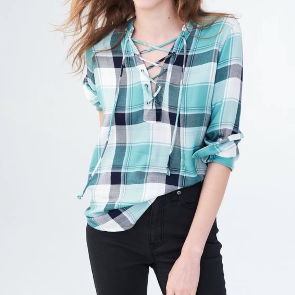 flannel blue white and gray shirt